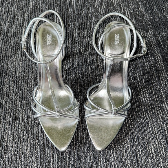 Zara Silver Pointed Toe Strappy Heels Size 40 - Picture 8 of 8